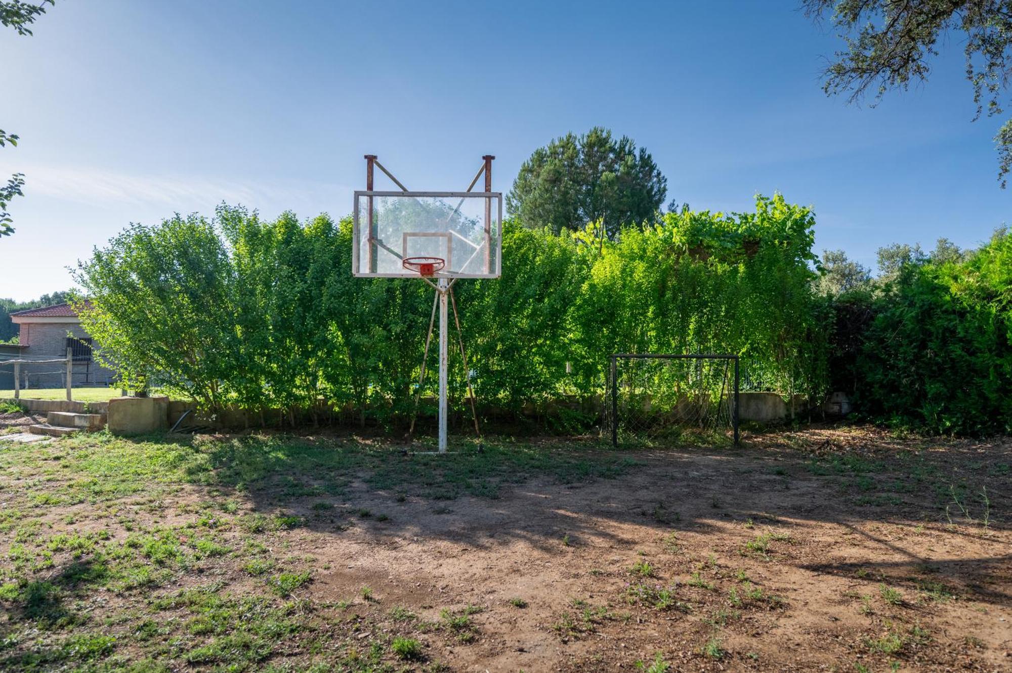 Ribera Del Hueznar Villa Cazalla de la Sierra Luaran gambar